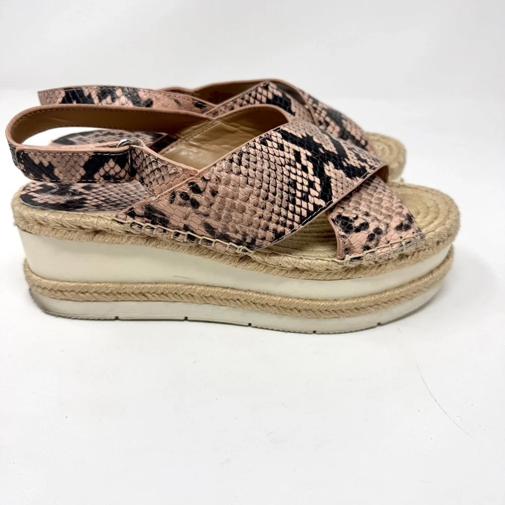 Marc Fisher Gandy Pink Leather Platform Sandals